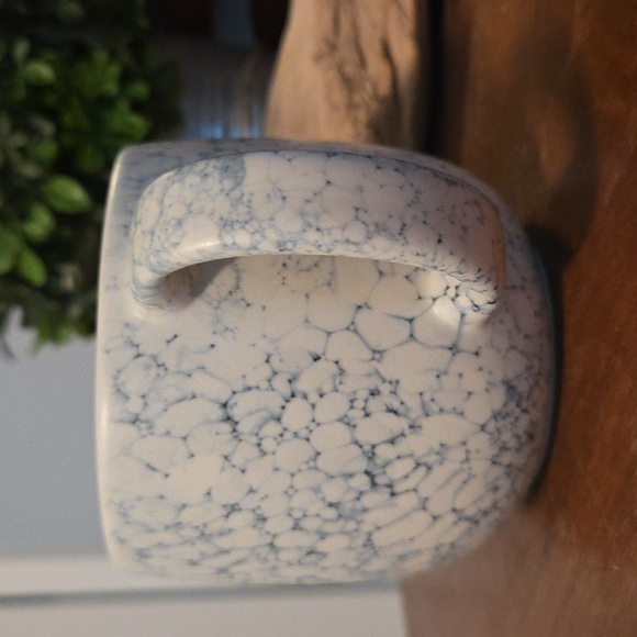 Starbucks Ceramic White Bubble Speckled Mug - Picture 2 of 5